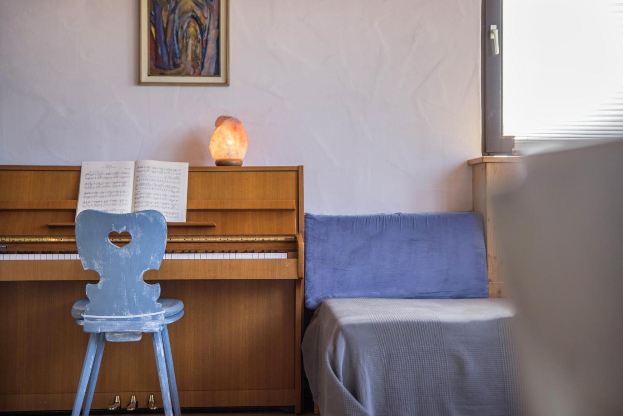 Ferienwohnung Am Samuelstein Bad Urach Εξωτερικό φωτογραφία