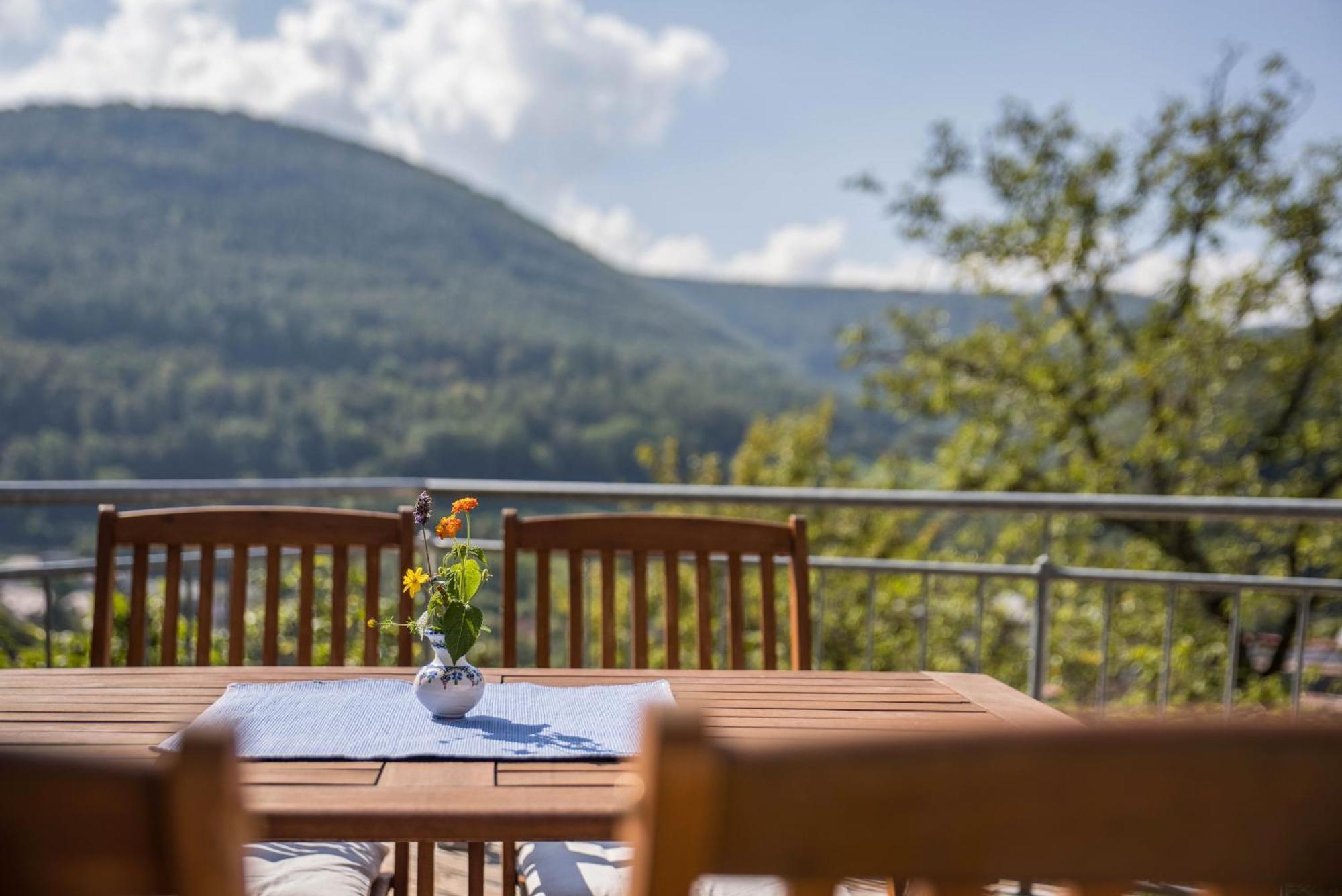 Ferienwohnung Am Samuelstein Bad Urach Εξωτερικό φωτογραφία
