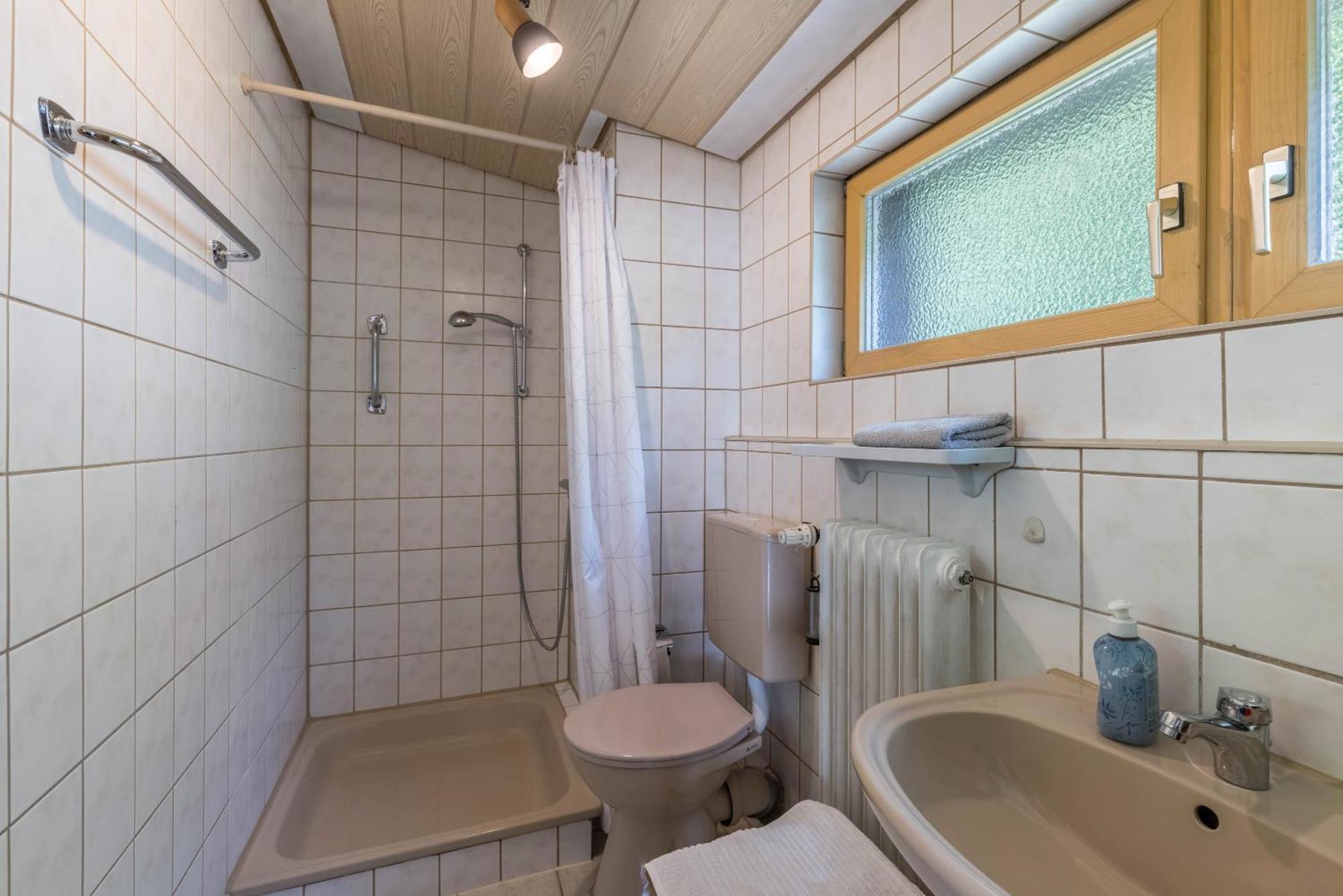 Ferienwohnung Am Samuelstein Bad Urach Εξωτερικό φωτογραφία