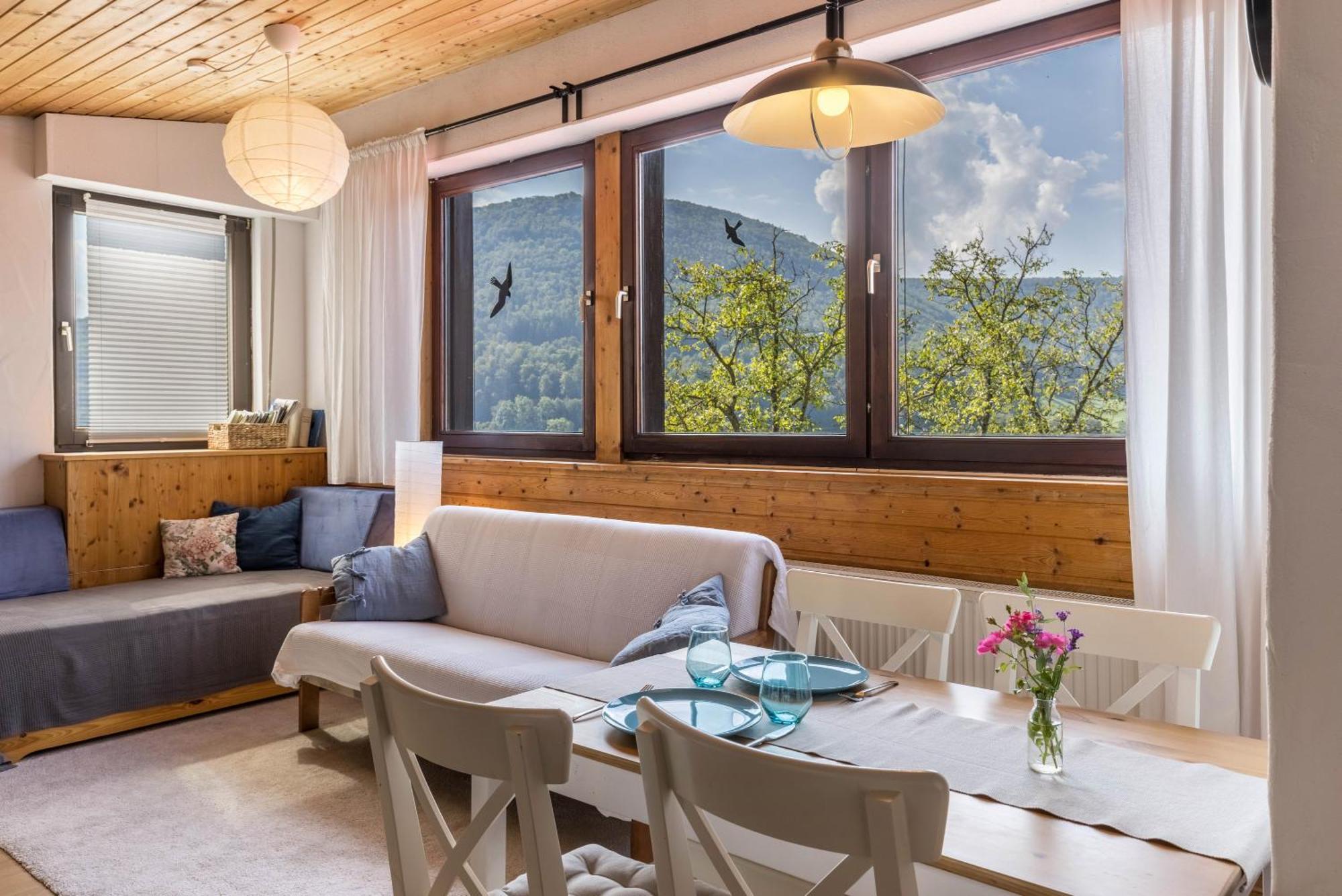 Ferienwohnung Am Samuelstein Bad Urach Εξωτερικό φωτογραφία