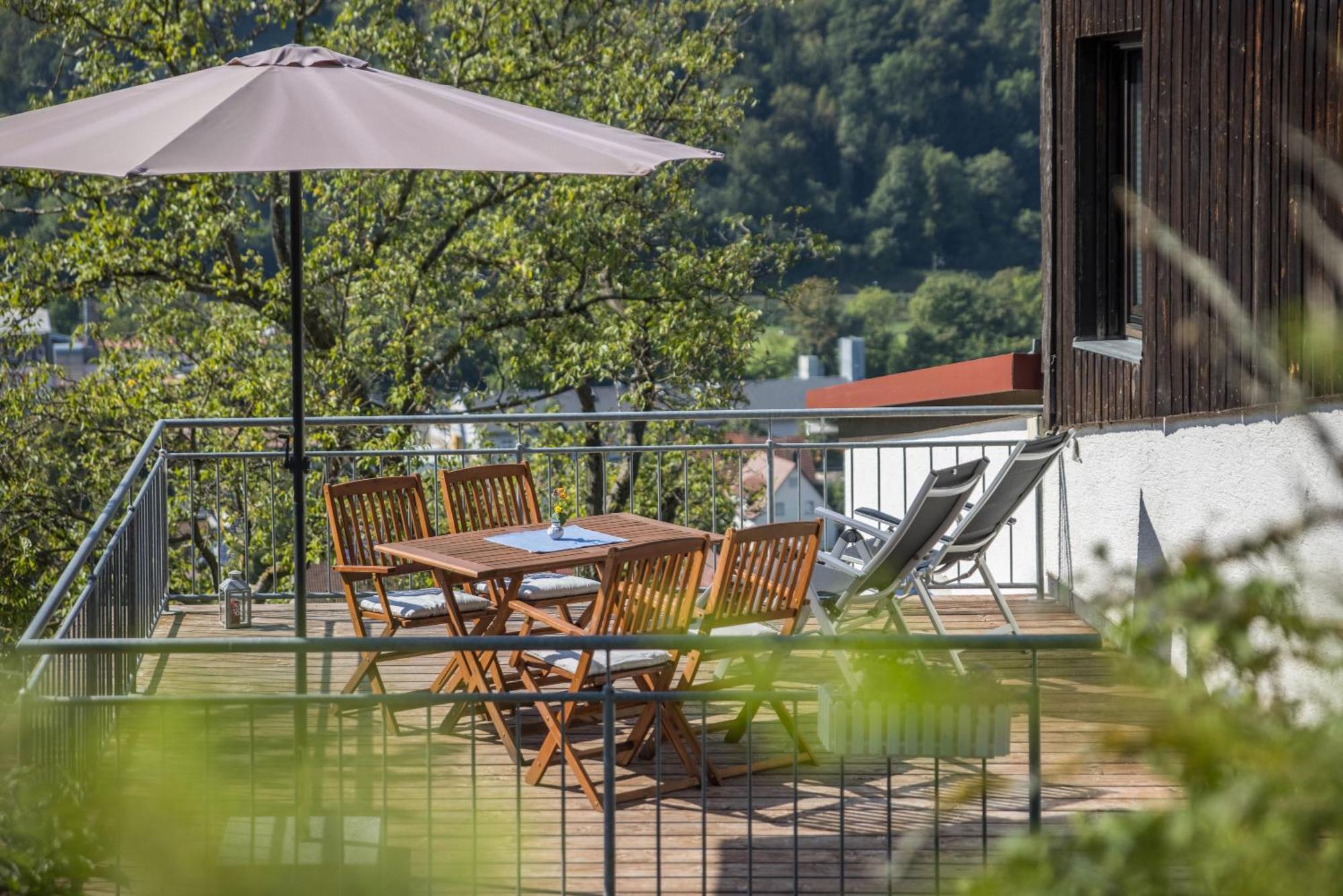 Ferienwohnung Am Samuelstein Bad Urach Εξωτερικό φωτογραφία